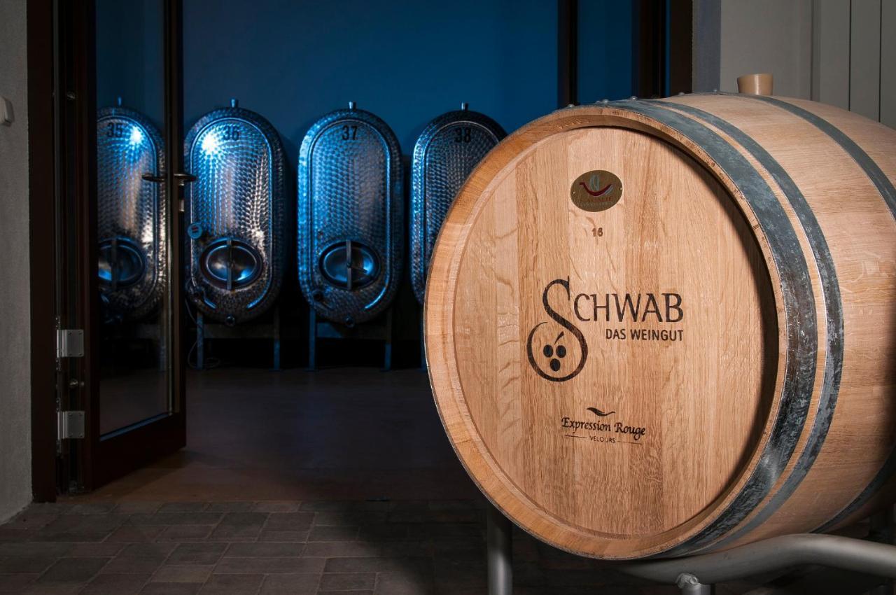 Pension Weingut Schwab Thüngersheim Buitenkant foto